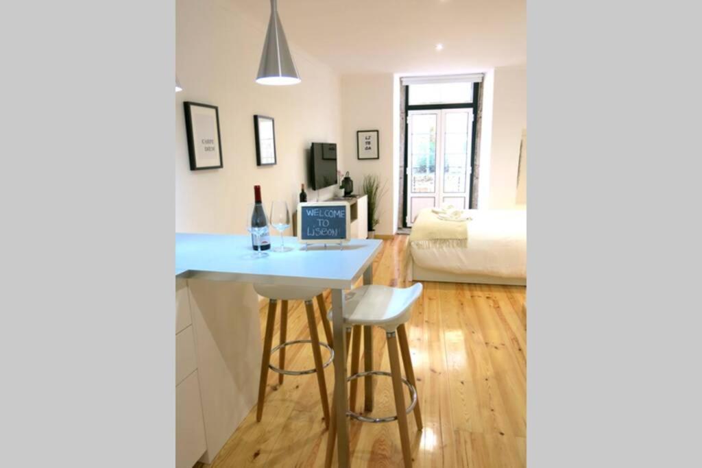 Beautiful Studio in Mouraria Lisabona Exterior foto